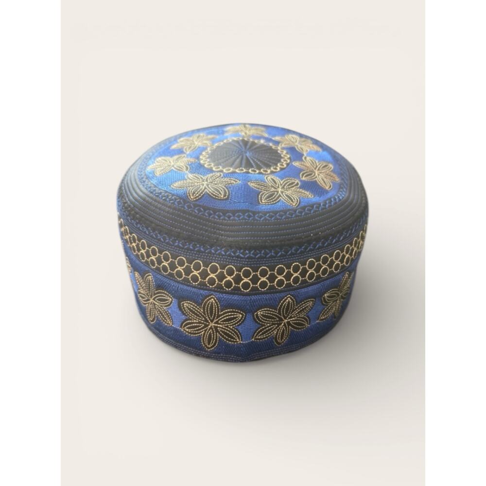 Embroidered men's Kufi skull Muslim prayer hat blue
